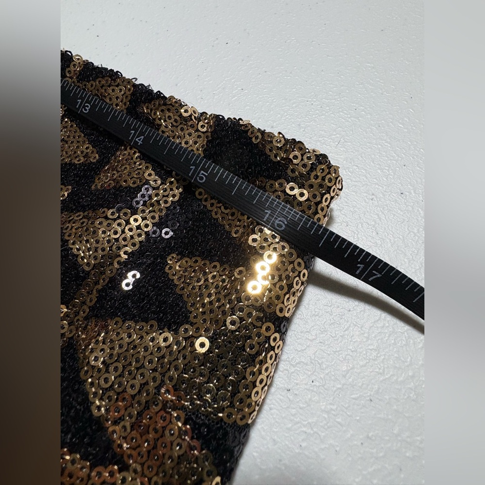 Large Windsor Black and Gold Sequin Mini Skirt - Picture 5 of 6